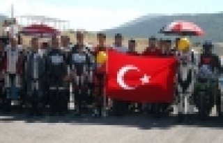 Türkiye Pist Şampiyonası İzmir Park Düzlüğünde...